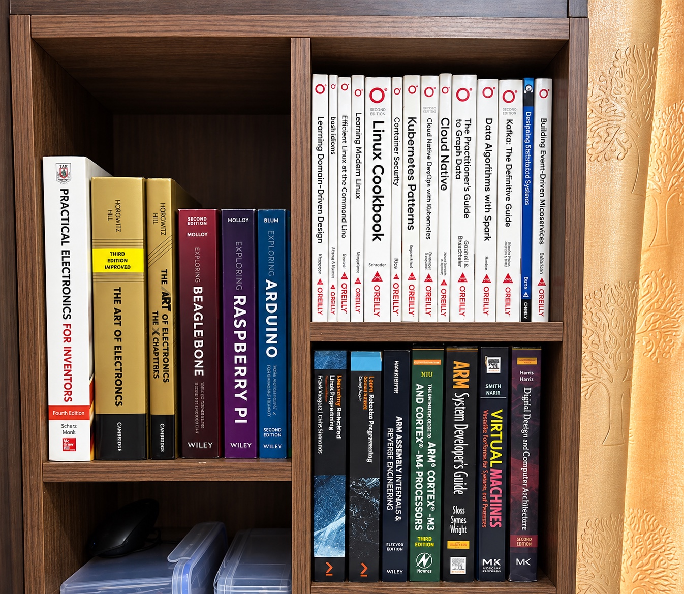 Books on digital logic and computer architecture